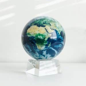 MOVA Globus Erde 6" auf einem Sockel aus Crystal