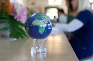 MOVA Natural Earth Globe