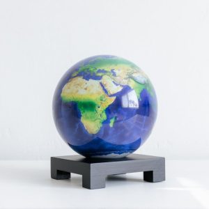 MOVA Globe Natural Earth Globe 6" auf schwarzem Sockel
